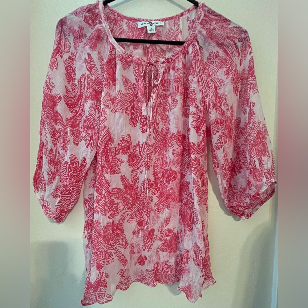 Banana Republic Pink and White Paisley Blouse